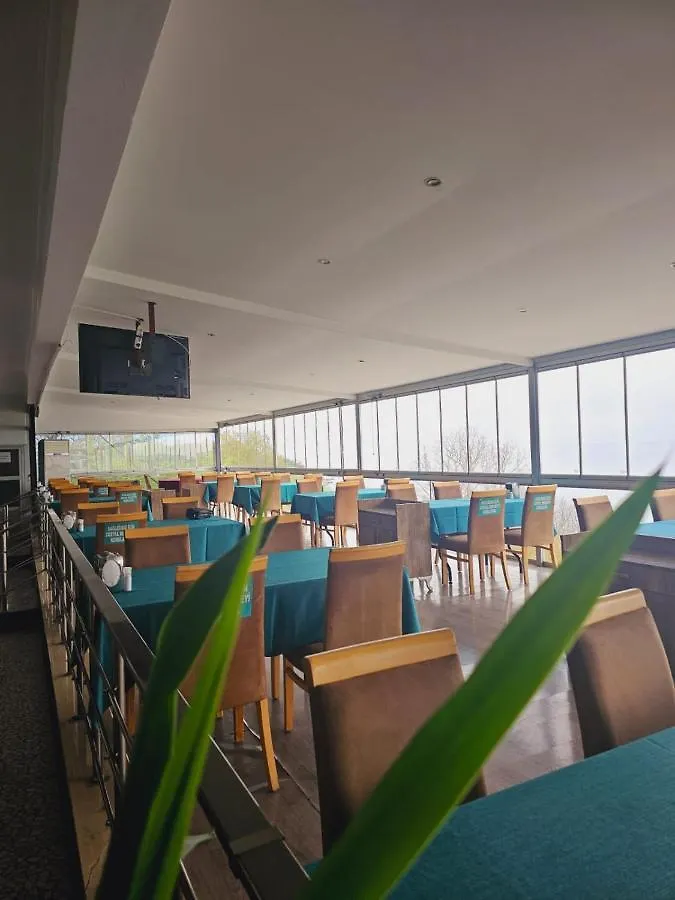 Airport Coast Hotel Trabzon 3*,